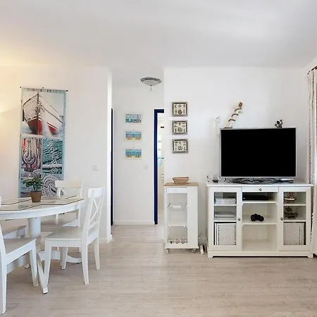 Puerto Chico A Apartment *