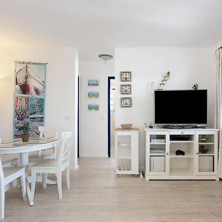 Puerto Chico A Apartman Playa Blanca