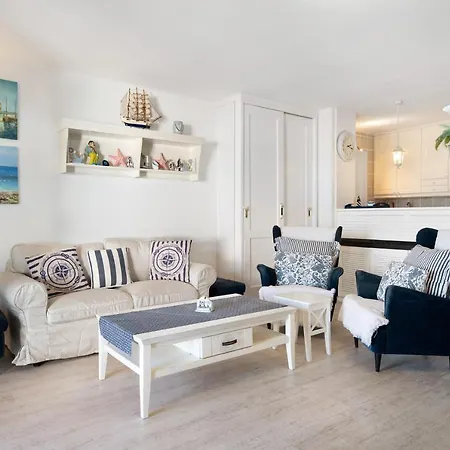 Puerto Chico A * Playa Blanca (Lanzarote)