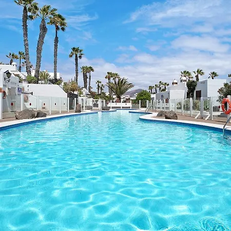 Apartment Puerto Chico A *